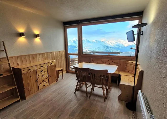 Renove Avec Coin Montagne Pres Des Pistes - Vue Mont Blanc - Fr-1-181-2684 La Plagne